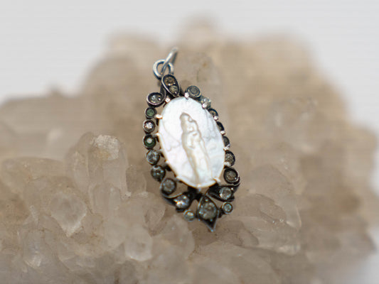 The Pure Radiance of Love